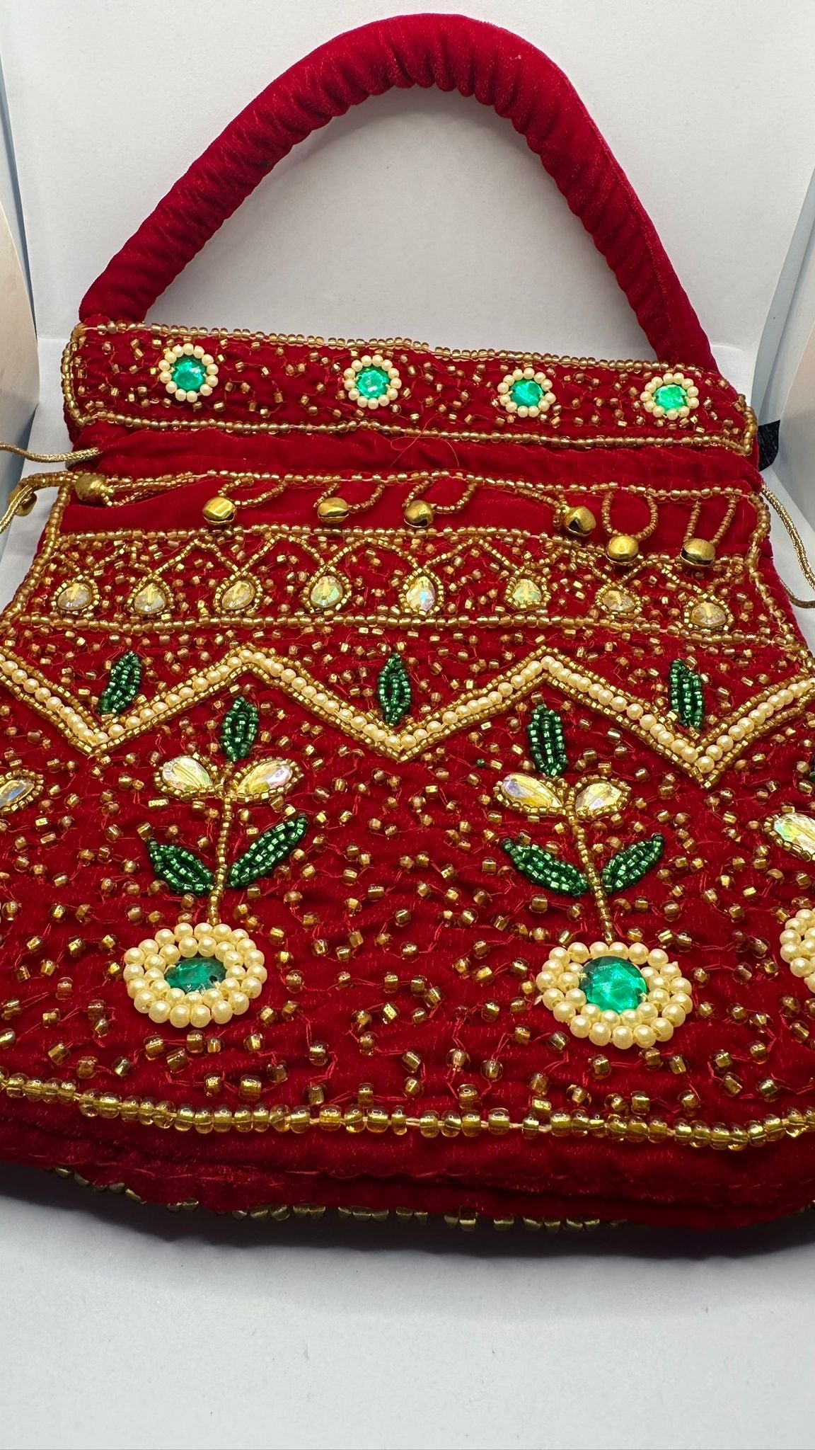 VELVET POTLI (Bag) 1