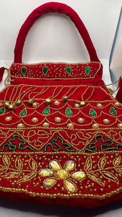 VELVET POTLI (Bag) 3