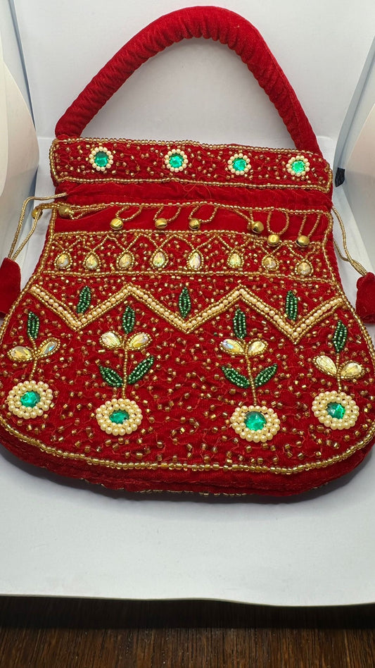 VELVET POTLI (Bag) 1