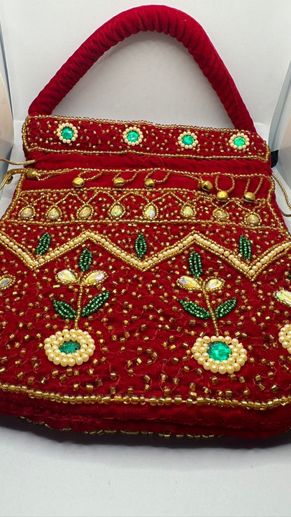 VELVET POTLI (Bag) 1